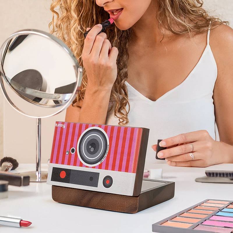 JOYERO CMARA RETRO. BETTER LATE THAN UGLY.