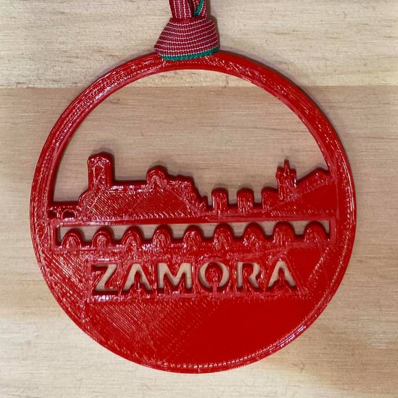 BOLA ZAMORA.